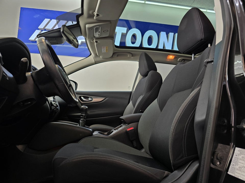 Nissan Qashqai 1,2 Dig-T 115 N-Connecta Vision 5d