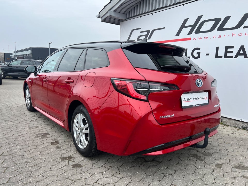 Toyota Corolla 1,8 Hybrid Active Premium Touring Sports MDS 5d
