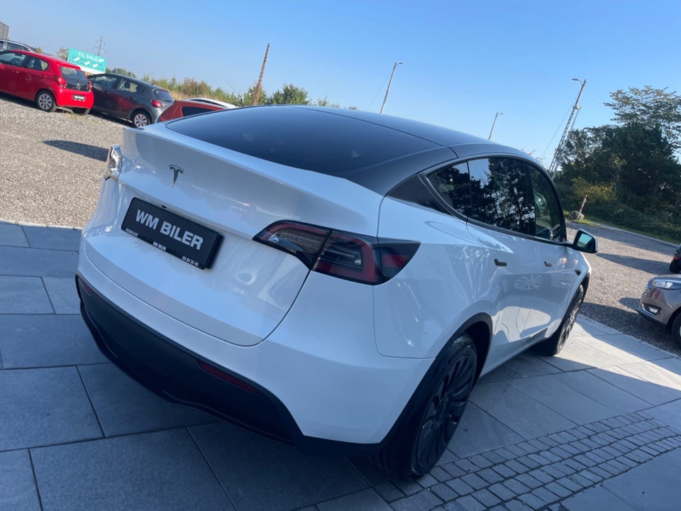 Tesla Model Y RWD 5d