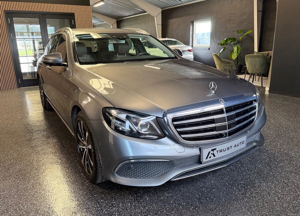 Mercedes E300 de 2,0 Exclusive stc. aut. 5d 2020 — billede 2 af 18