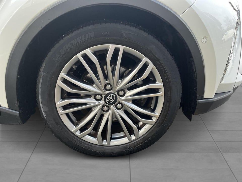 Toyota C-HR 1,8 Hybrid C-HIC CVT 5d