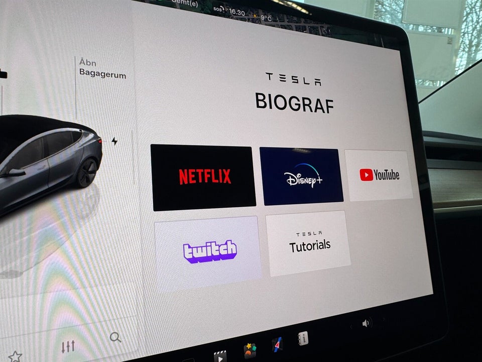Tesla Model 3 RWD 4d