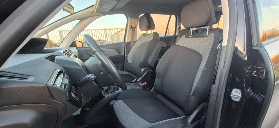 Citroën Grand C4 Picasso 1,6 BlueHDi 120 Cool 7prs 5d