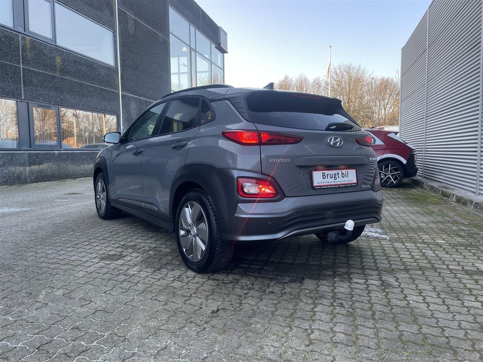 Hyundai Kona 64 EV Premium 5d