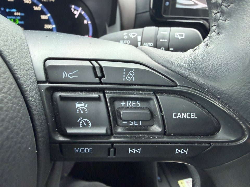 Toyota Yaris Cross 1,5 Hybrid Elegant e-CVT 5d