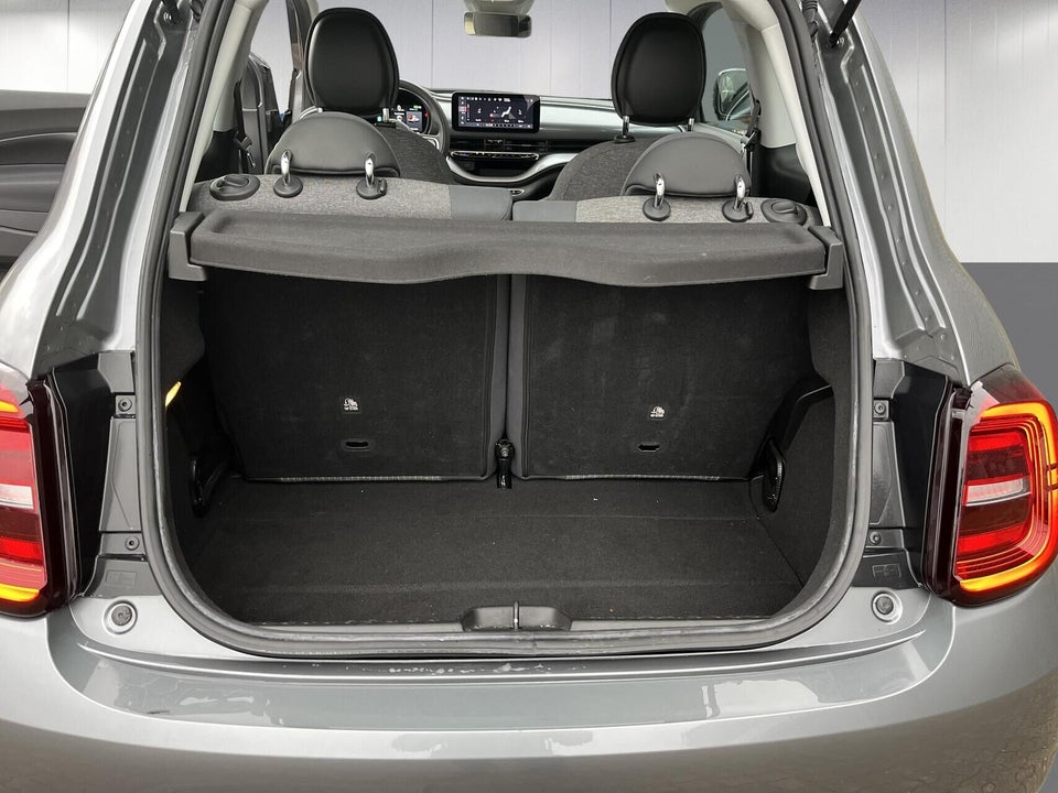 Fiat 500e 42 Icon 3d