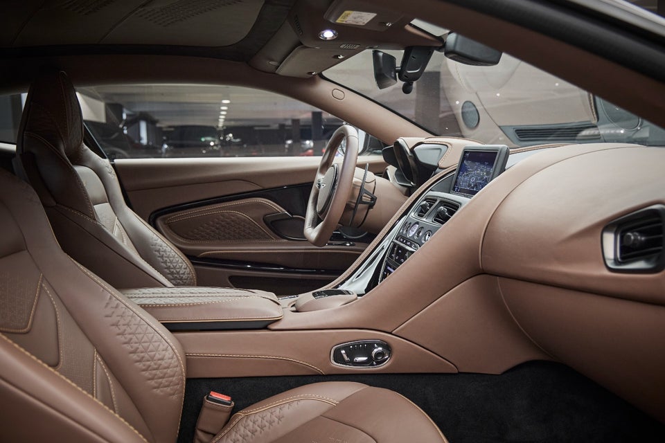 Aston Martin DBS 5,2 Superleggera aut. 2d