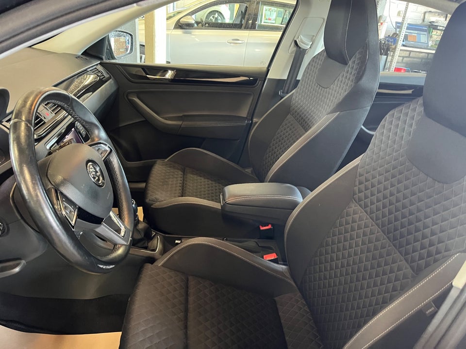 Skoda Rapid 1,0 TSi 110 Style 5d