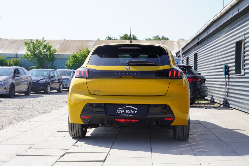 Peugeot 208 1,2 PureTech 100 Allure 5d