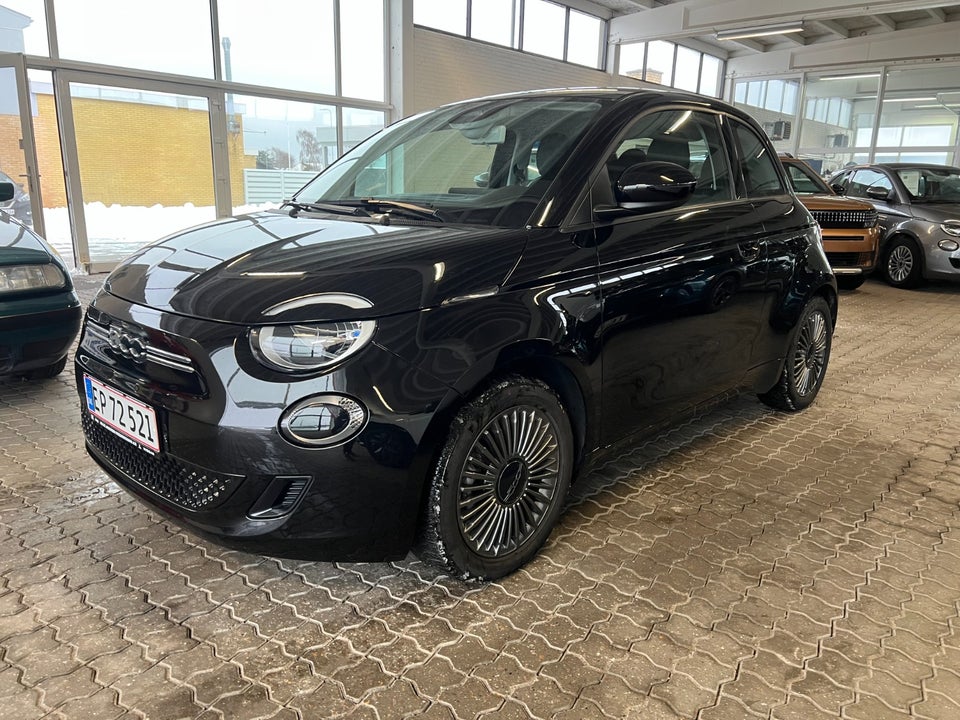 Fiat 500e 42 Icon 3d