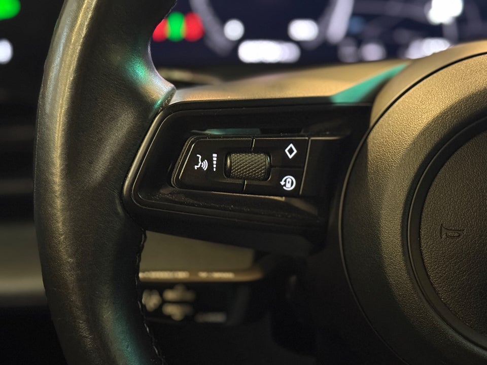 Porsche Taycan 4S Performance+ 4d