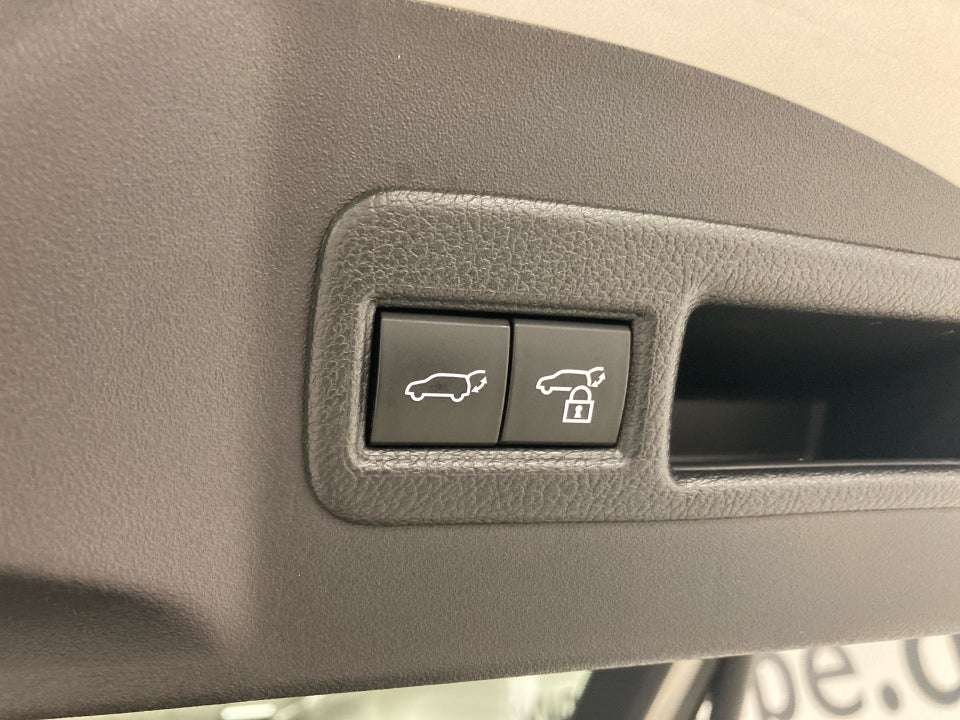 Toyota bZ4X Active 5d