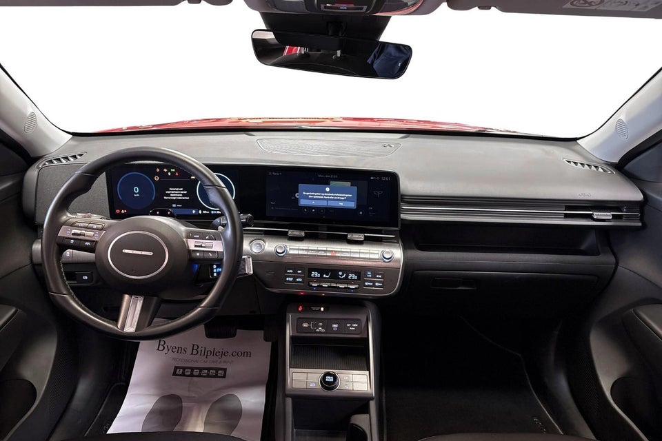 Hyundai Kona 48 EV Essential 5d