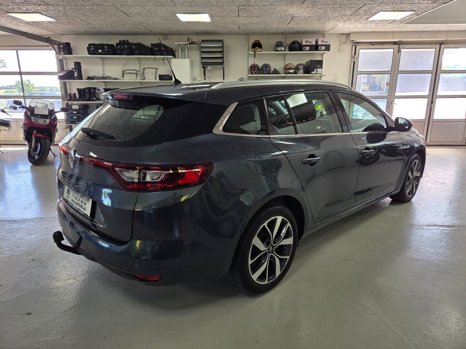 Renault Megane IV 1,3 TCe 140 Zen Sport Tourer EDC 5d