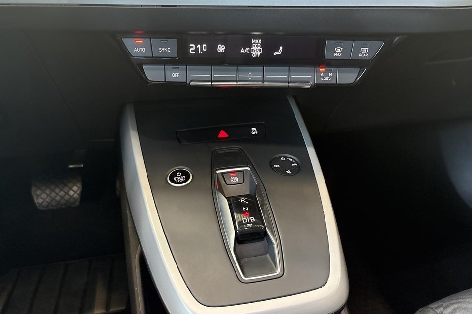 Audi Q4 e-tron 40  5d