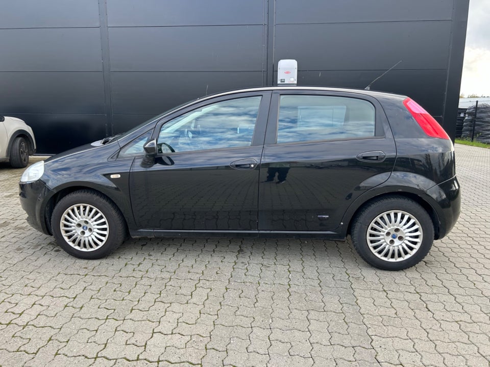 Fiat Grande Punto 1,4 Active 5d