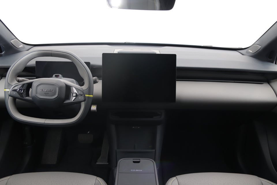 Lynk & Co 02 More 5d