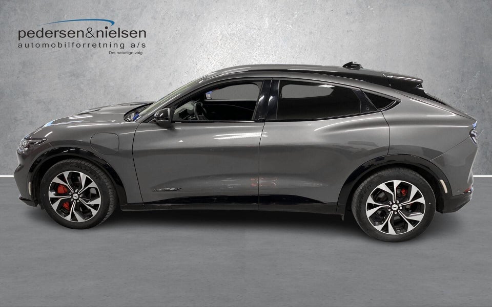 Ford Mustang Mach-E 98 Premium Extended Range 5d