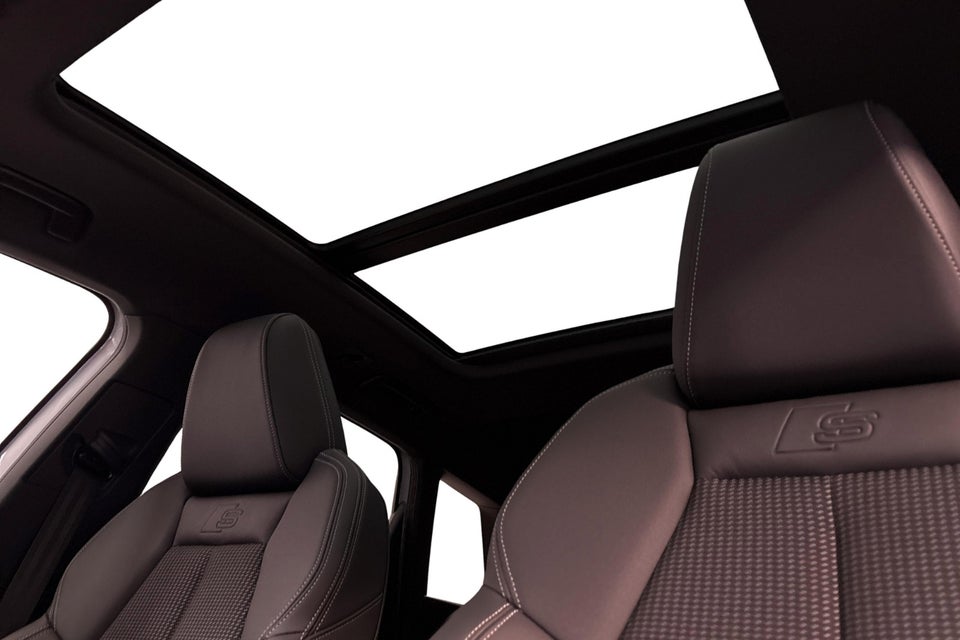 Audi Q4 e-tron performance 5d