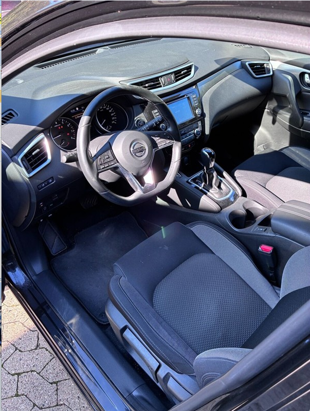 Nissan Qashqai 1,3 Dig-T 160 N-Connecta DCT 5d