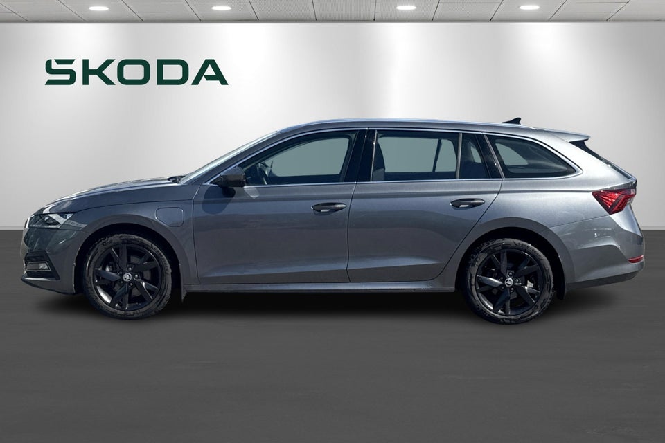 Skoda Octavia 1,4 TSi iV Plus Combi DSG 5d