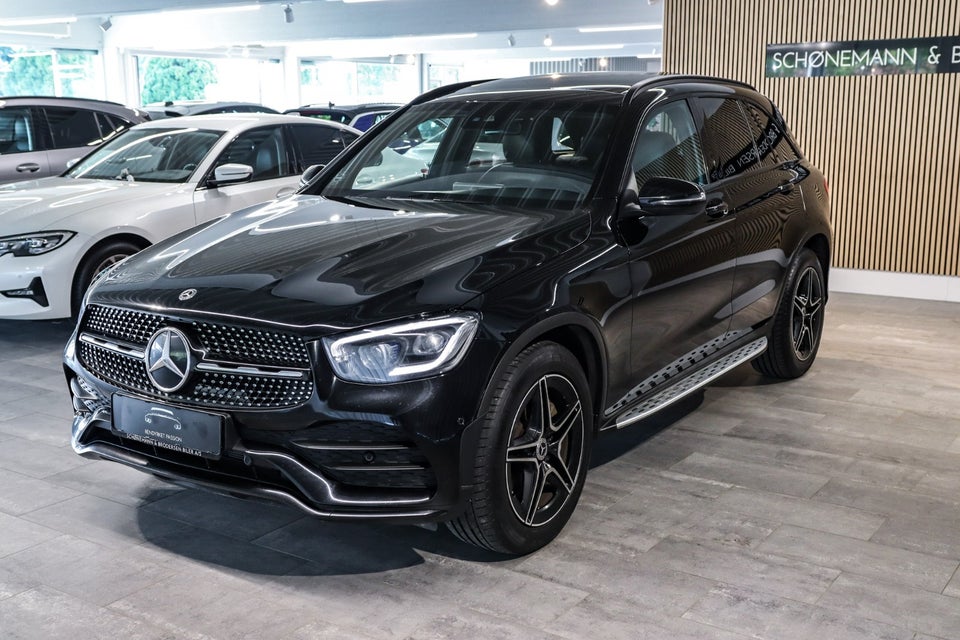 Mercedes GLC300 2,0 AMG Line aut. 4Matic 5d