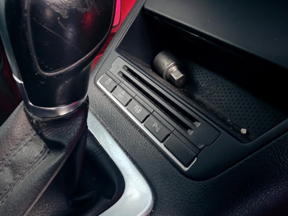 VW Tiguan 2,0 TDi 177 R-line DSG 4Motion 5d