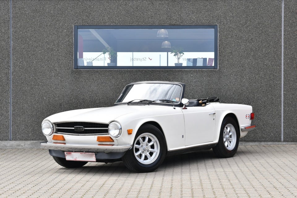 Triumph TR6 2,5 Cabriolet 2d