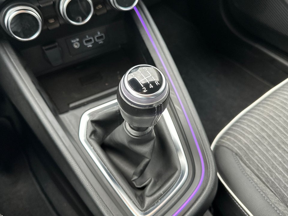 Renault Clio V 1,0 TCe 100 Intens 5d