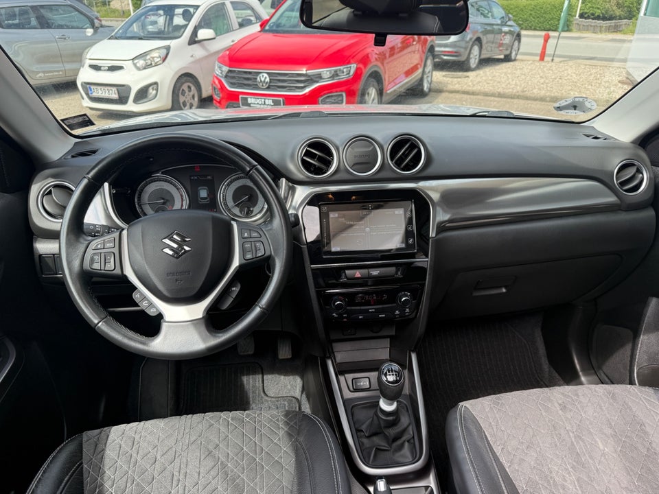 Suzuki Vitara 1,4 mHybrid Adventure 5d