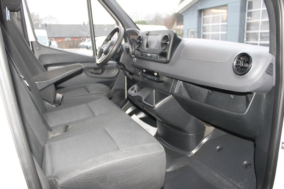 Mercedes Sprinter 316 2,2 CDi A2 Kassevogn aut. RWD