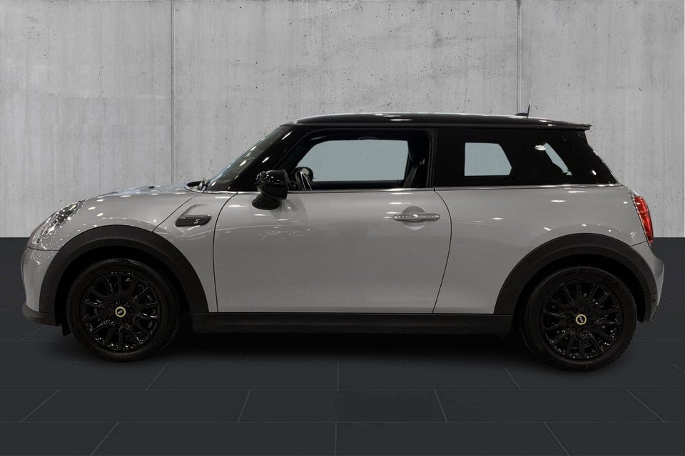 MINI Cooper SE Classic Trim 3d