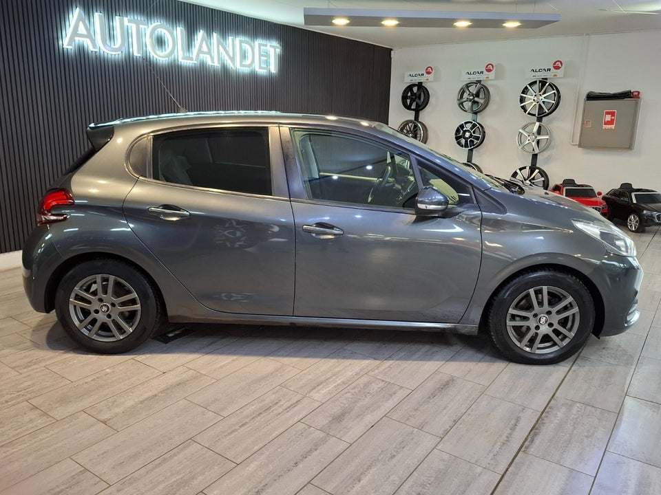 Peugeot 208 1,6 BlueHDi 100 Active 5d
