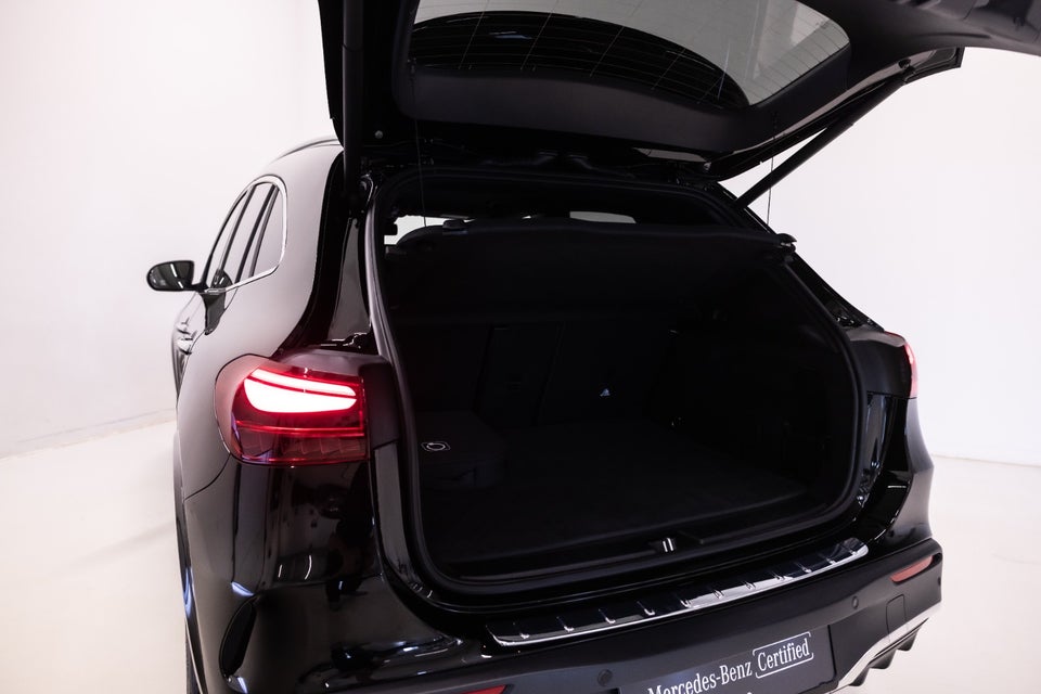 Mercedes EQA250+ AMG Premium 5d