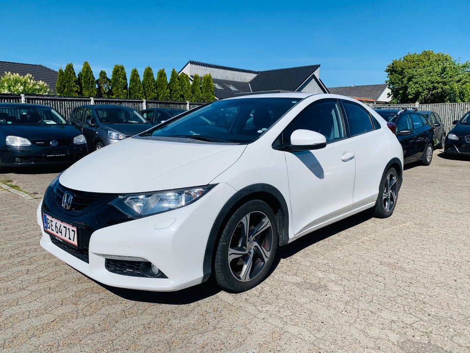 Honda Civic 1,6 i-DTEC Comfort 5d