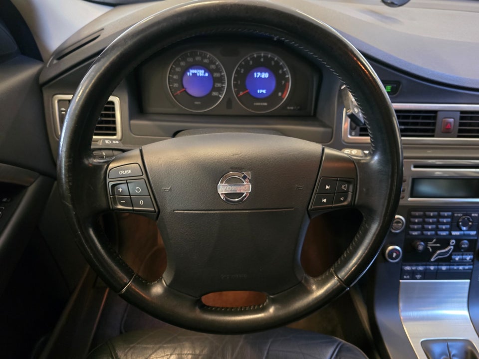 Volvo V70 2,0 Momentum 5d