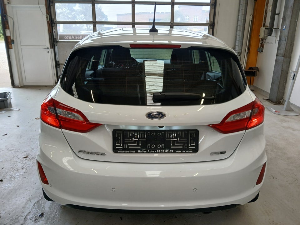 Ford Fiesta 1,0 EcoBoost mHEV Titanium 5d