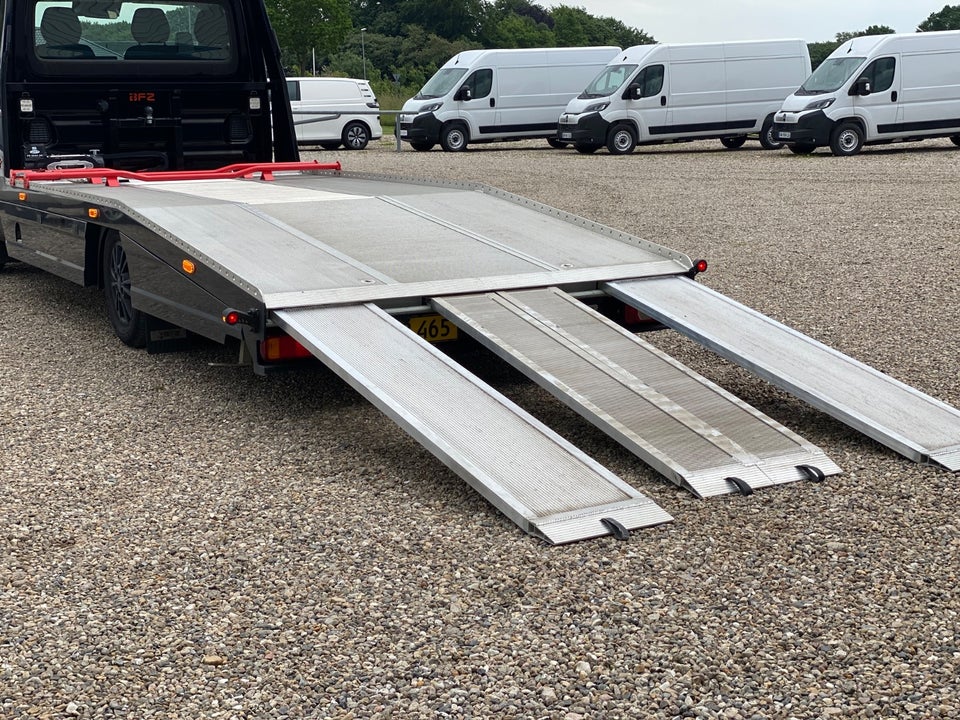 Iveco Daily 3,0 35S18 4100mm Lad AG8