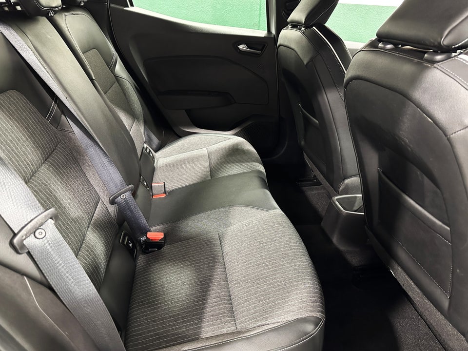 Renault Clio V 1,0 TCe 90 Intens X-tr. 5d