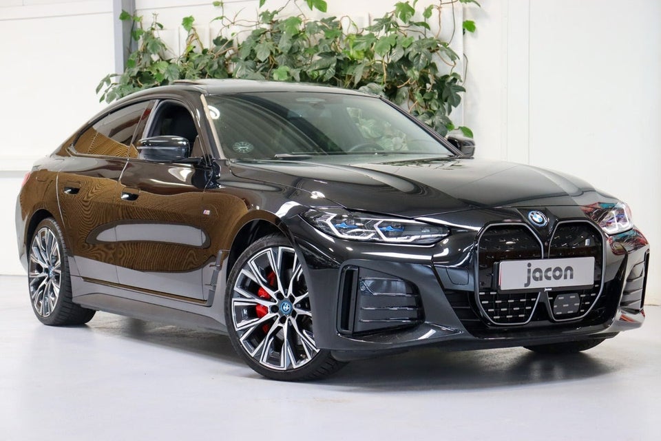 BMW i4 eDrive40 Fully Charged M-Sport 5d