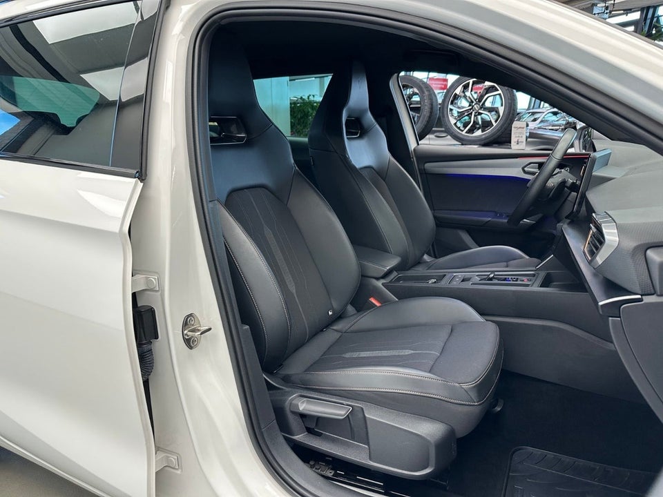 Cupra Leon 1,4 eHybrid Sportstourer DSG 5d