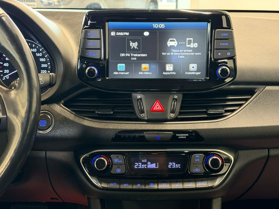 Hyundai i30 1,4 T-GDi Trend stc. DCT 5d