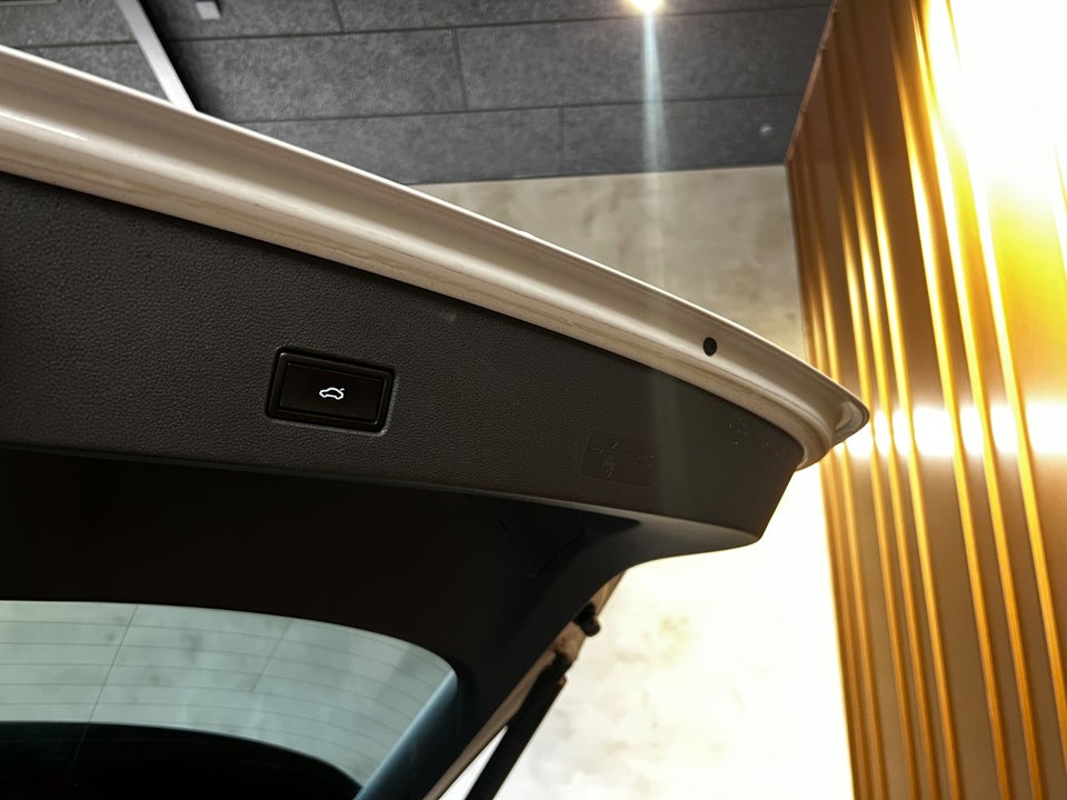 VW T-Roc 1,5 TSi 150 R-line DSG 5d