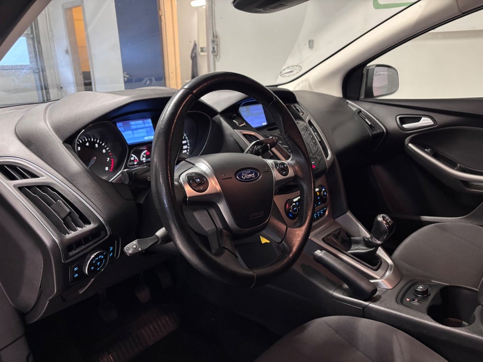 Ford Focus 1,0 SCTi 100 Trend stc. 5d