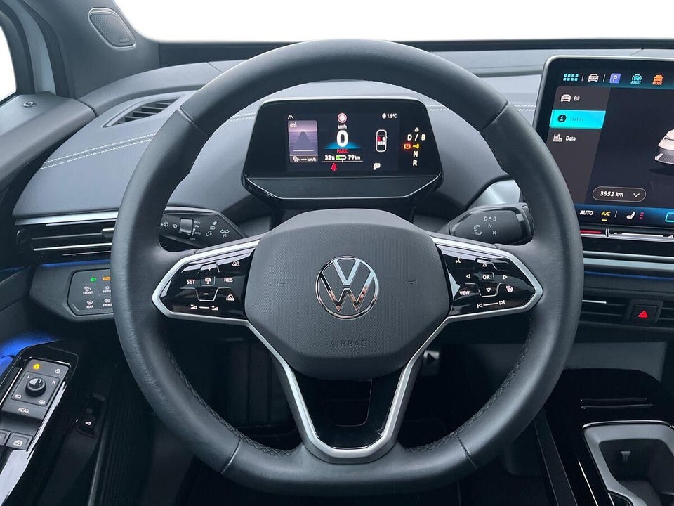 VW ID.5 77 Style 5d