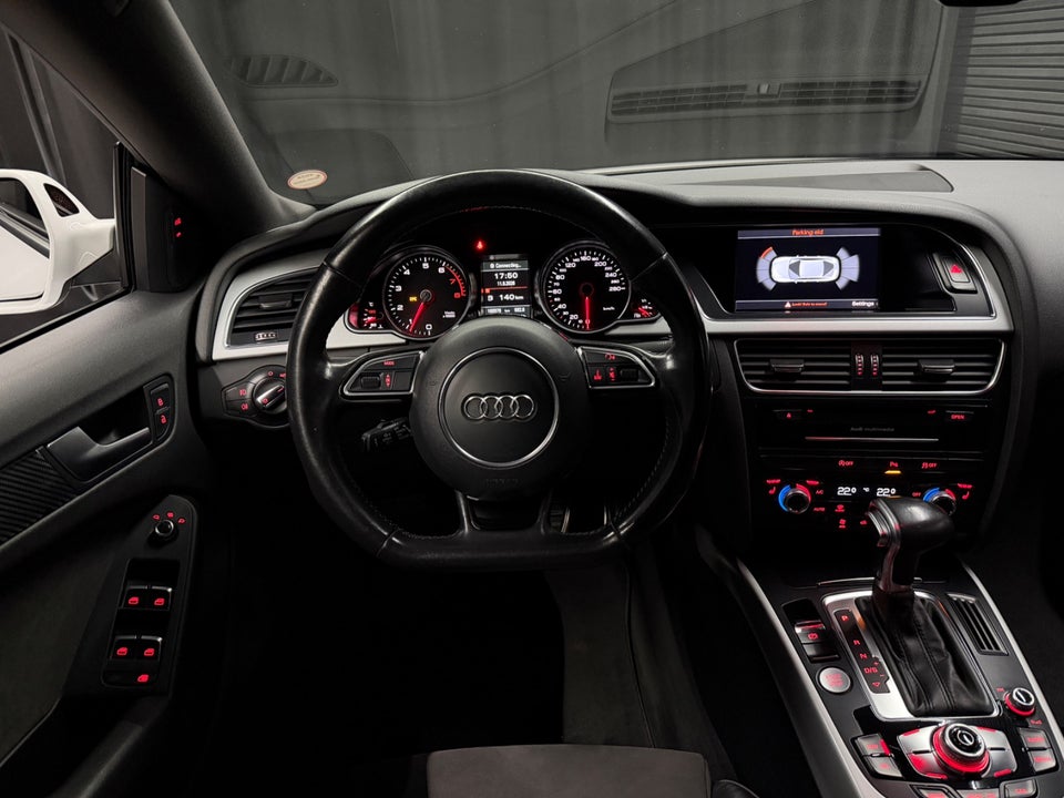Audi A5 1,8 TFSi 144 S-line Sportback Multitr. 5d