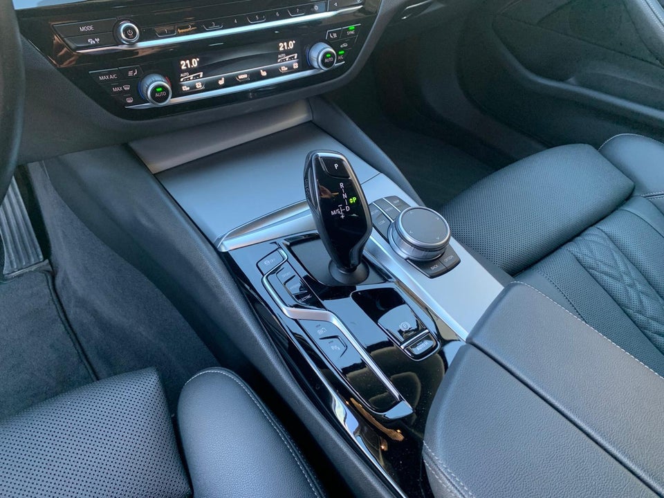 BMW 530e 2,0 Touring Sport Line aut. 5d