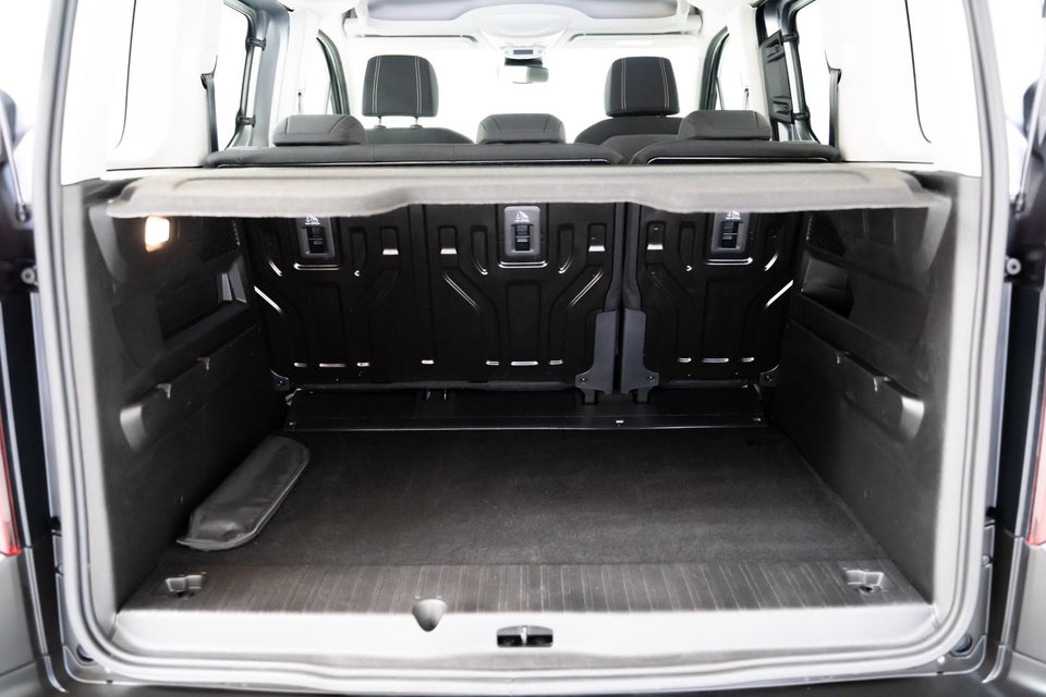 Peugeot e-Rifter 54 Allure 5d