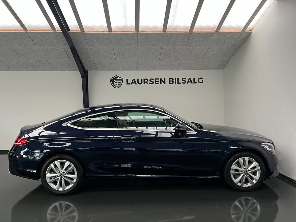Mercedes C300 2,0 Coupé aut. 2d