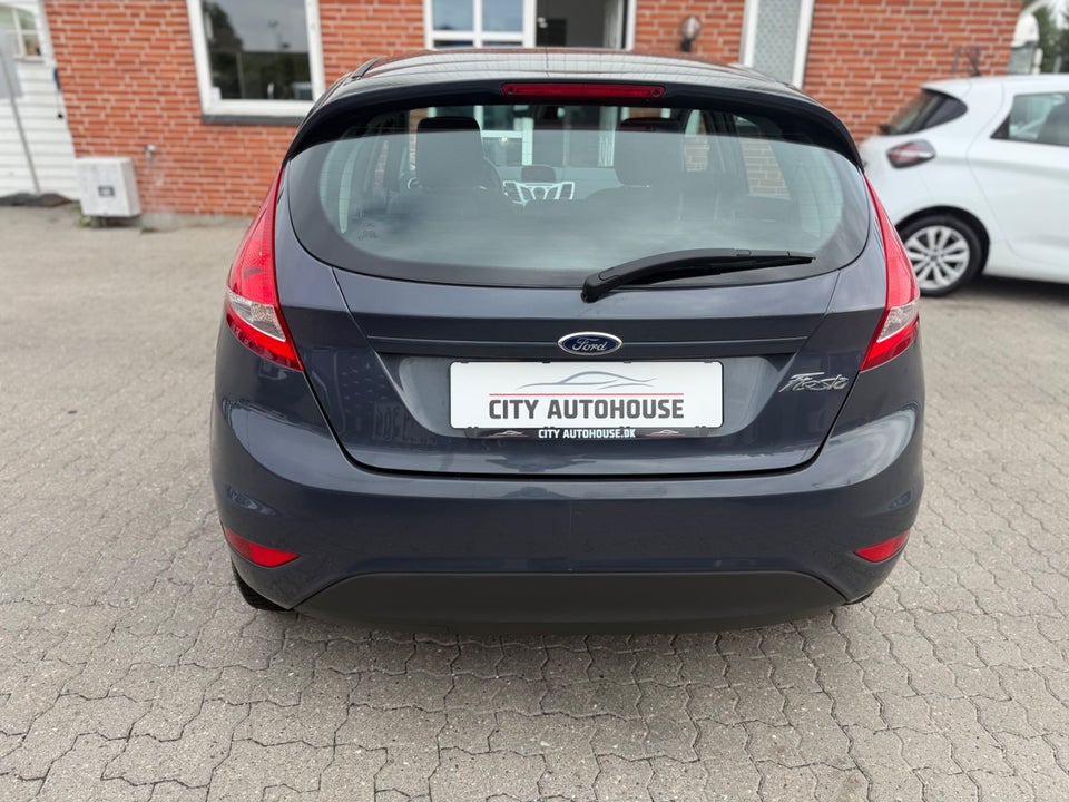 Ford Fiesta 1,25 60 Ambiente 5d